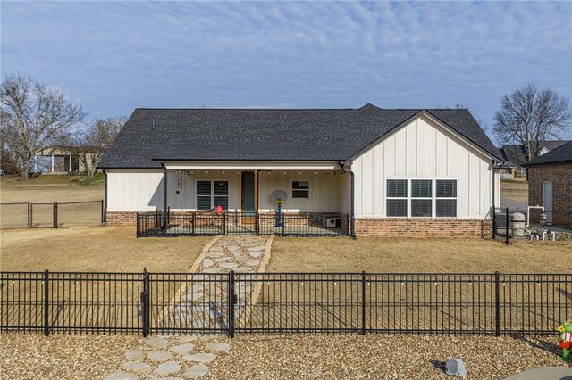 4622 Mize Lane, Van Buren, AR 72956