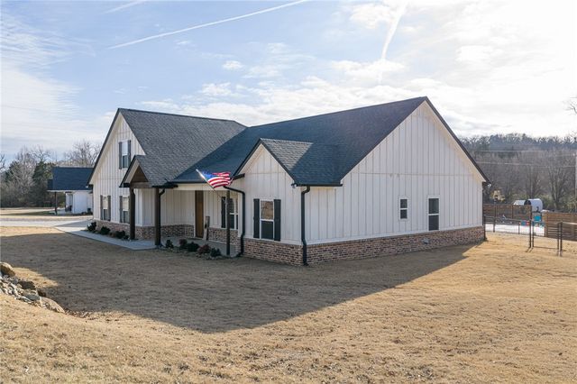 4622 Mize Lane, Van Buren, AR 72956