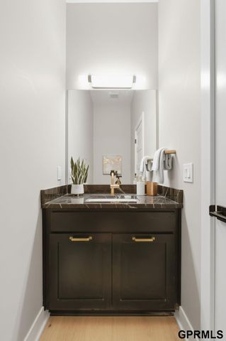 21121 Jessie Avenue, Elkhorn, NE 68022