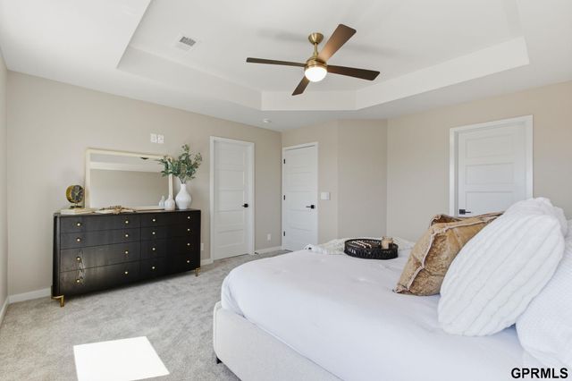 21121 Jessie Avenue, Elkhorn, NE 68022