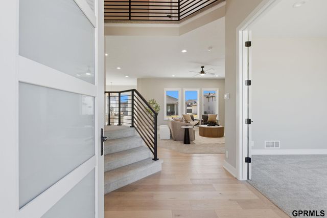 21121 Jessie Avenue, Elkhorn, NE 68022