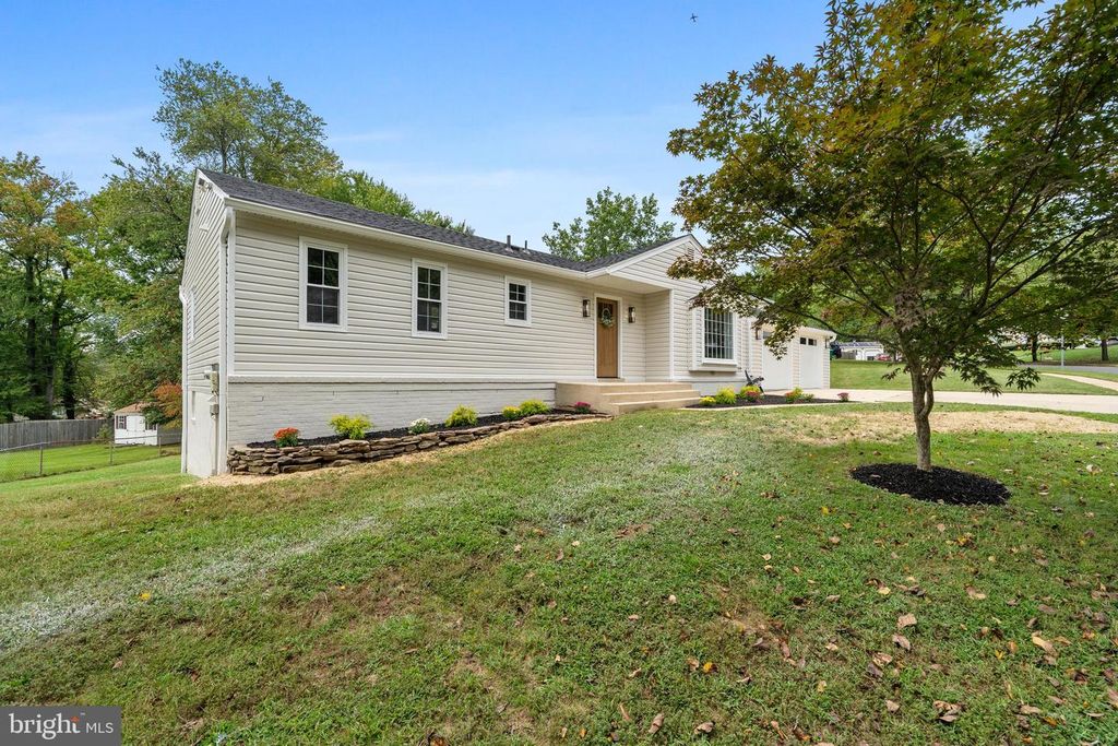 805 STAG WAY, Fort Washington, MD 20744