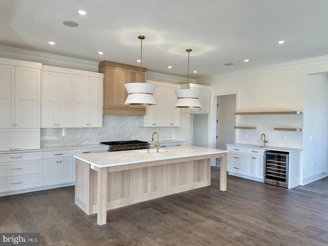 376 SPRING HAVEN DR, Lancaster, PA 17601