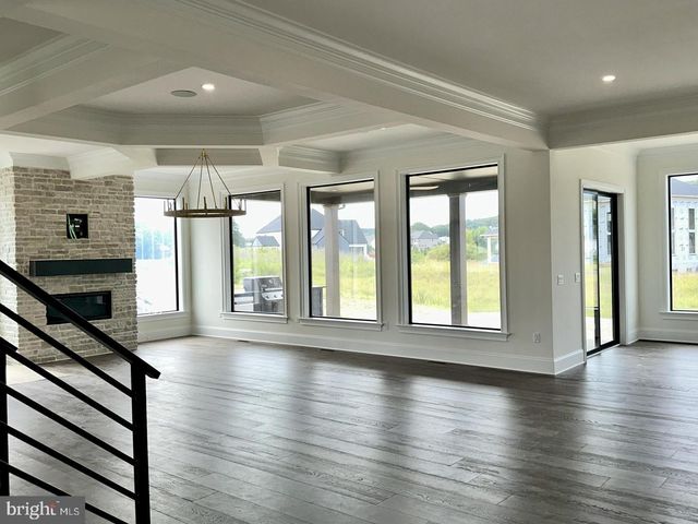 376 SPRING HAVEN DR, Lancaster, PA 17601