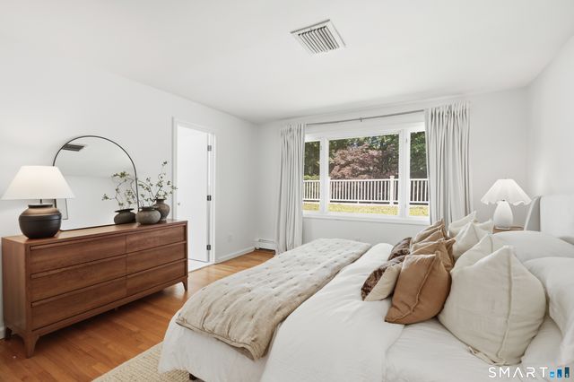 33 Sachem Road, Greenwich, CT 06830