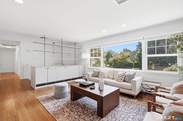 33 Sachem Road, Greenwich, CT 06830
