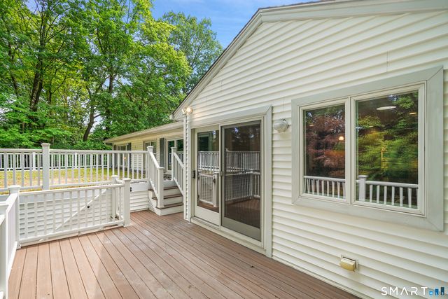 33 Sachem Road, Greenwich, CT 06830