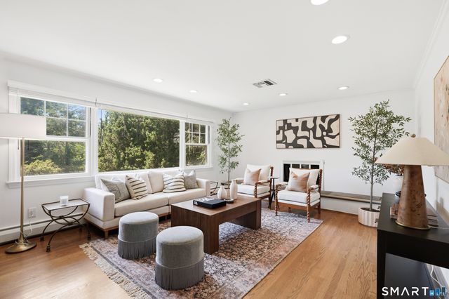 33 Sachem Road, Greenwich, CT 06830