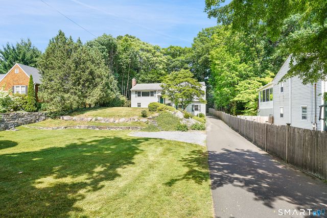 33 Sachem Road, Greenwich, CT 06830