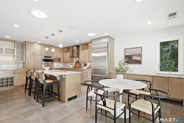 33 Sachem Road, Greenwich, CT 06830