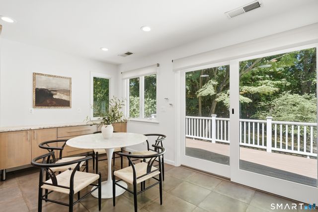 33 Sachem Road, Greenwich, CT 06830