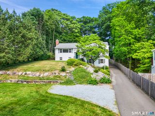 33 Sachem Road, Greenwich, CT 06830