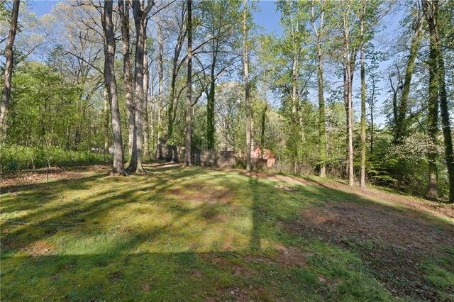 193 Shady Lane Circle, Canton, GA 30115