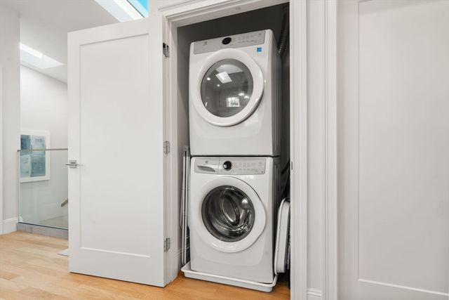 269 Gold Street 3, Boston, MA 02127