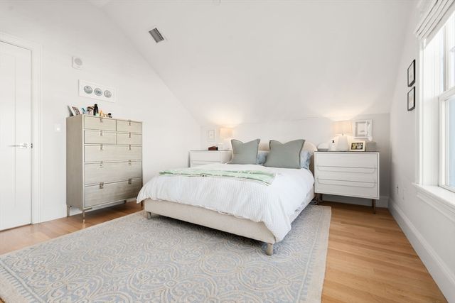 269 Gold Street 3, Boston, MA 02127