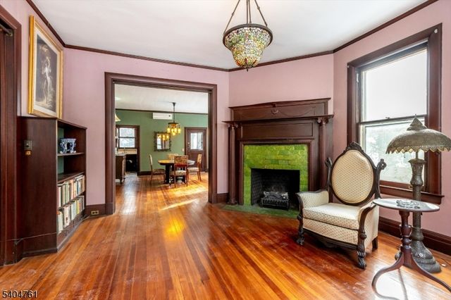 20 Prospect Ter, Montclair Twp., NJ 07042