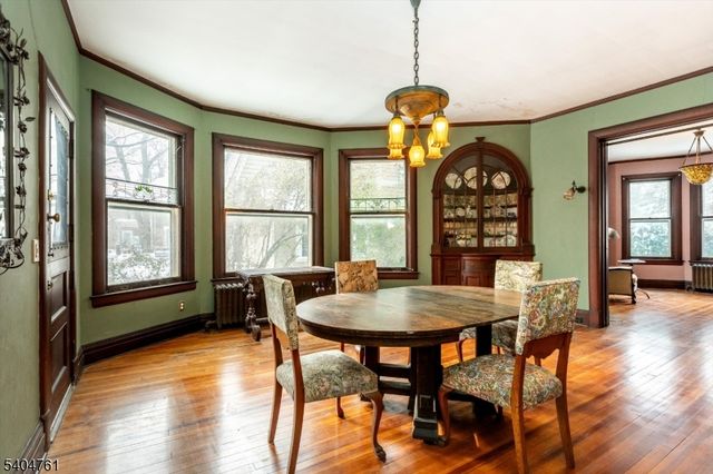 20 Prospect Ter, Montclair Twp., NJ 07042