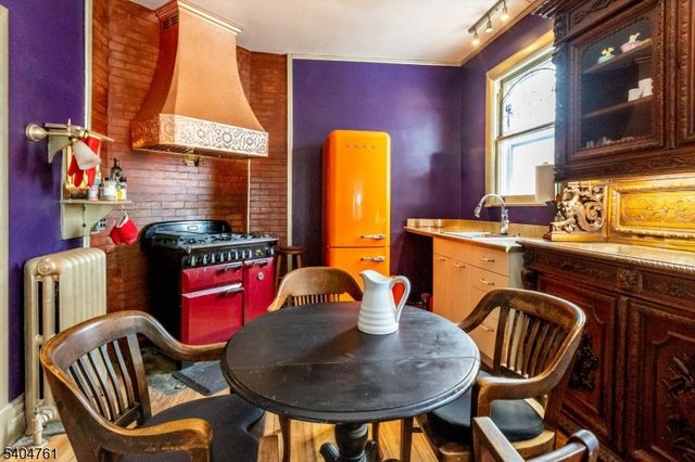 20 Prospect Ter, Montclair Twp., NJ 07042