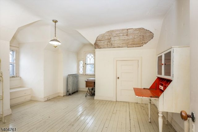 20 Prospect Ter, Montclair Twp., NJ 07042