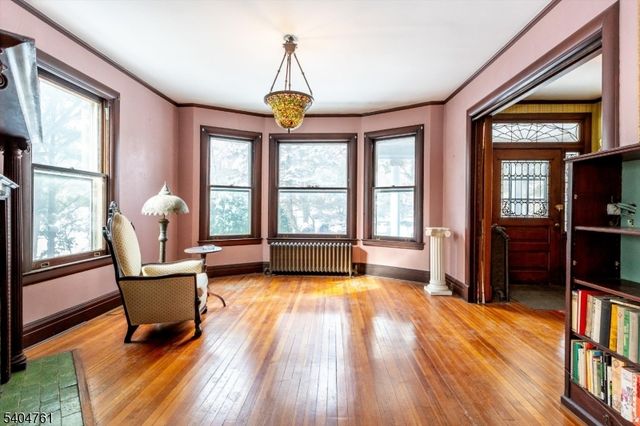 20 Prospect Ter, Montclair Twp., NJ 07042