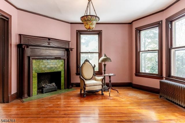 20 Prospect Ter, Montclair Twp., NJ 07042