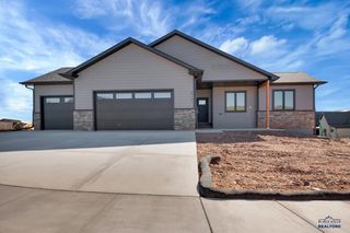 4725 ANDEAN CT, Rapid City, SD 57702