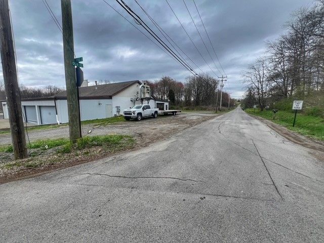 3892 US 422, Slippery Rock Twp, PA 16101