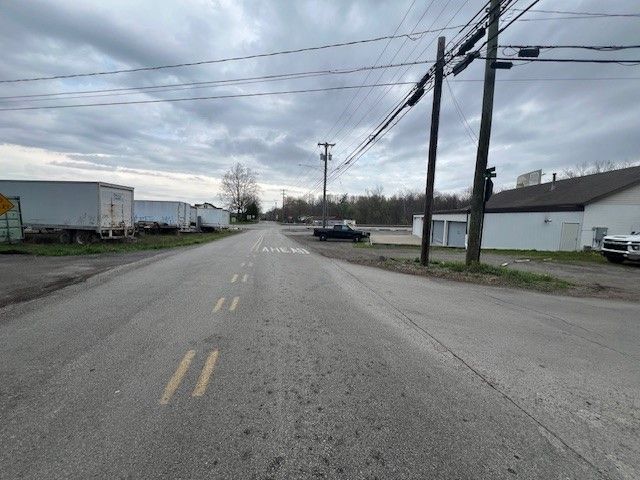 3892 US 422, Slippery Rock Twp, PA 16101