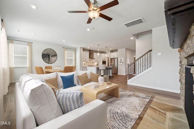 3318 Jeter James Way, Apex, NC 27523