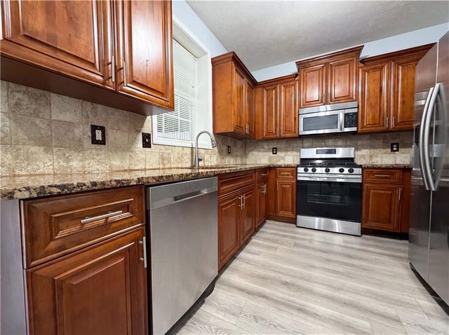 371 Ethridge Drive NW, Kennesaw, GA 30144