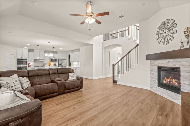 2506 Williamsburg Drive, Melissa, TX 75454