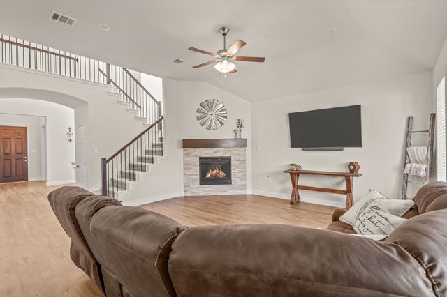 2506 Williamsburg Drive, Melissa, TX 75454