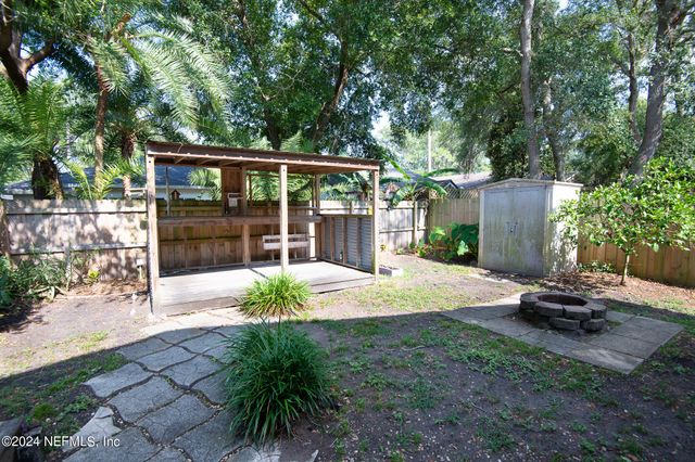 1155 19TH Street N, Jacksonville Beach, FL 32250