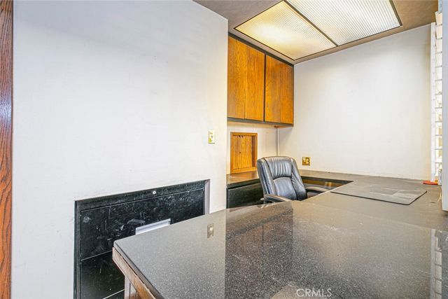 208 S Louise Street, Glendale, CA 91205