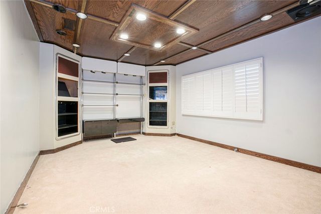 208 S Louise Street, Glendale, CA 91205