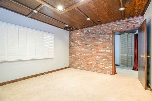 208 S Louise Street, Glendale, CA 91205