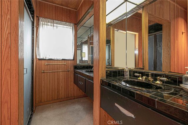 208 S Louise Street, Glendale, CA 91205