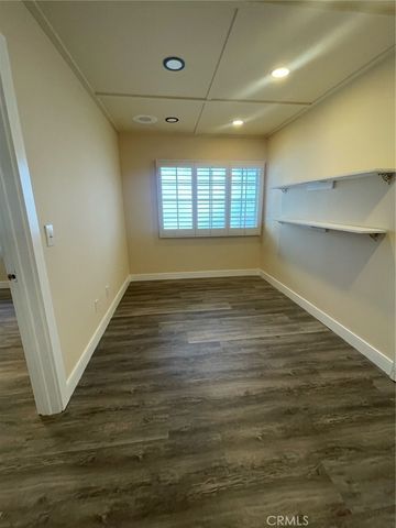208 S Louise Street, Glendale, CA 91205