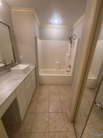 1308 McClung Avenue SE, Huntsville, AL 35801