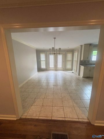 1308 McClung Avenue SE, Huntsville, AL 35801