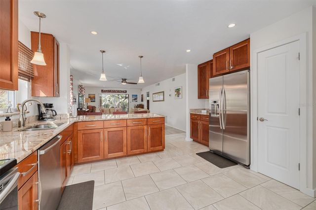 8635 MIDNIGHT PASS ROAD 201C, Sarasota, FL 34242