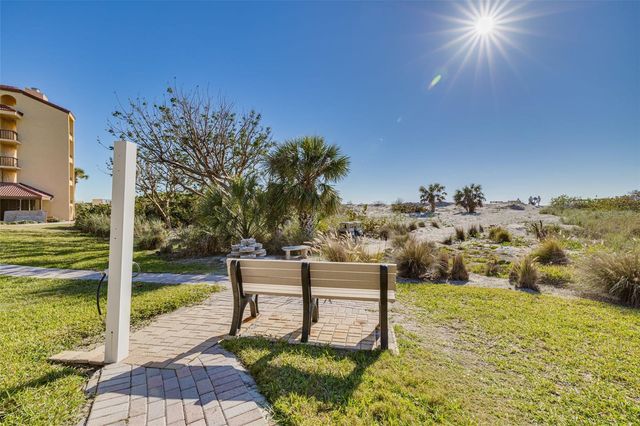 8635 MIDNIGHT PASS ROAD 201C, Sarasota, FL 34242