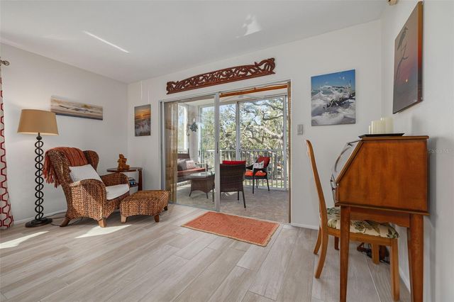 8635 MIDNIGHT PASS ROAD 201C, Sarasota, FL 34242