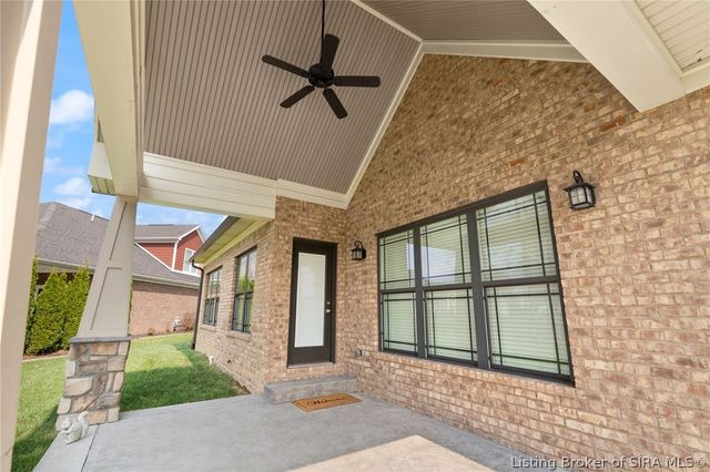 1603 Pine Valley Way, Henryville, IN 47126