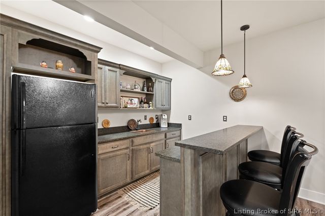 1603 Pine Valley Way, Henryville, IN 47126