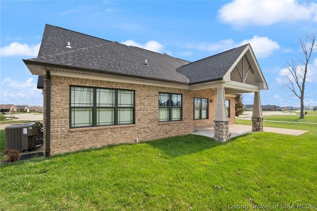 1603 Pine Valley Way, Henryville, IN 47126
