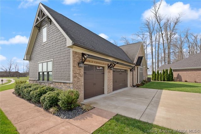 1603 Pine Valley Way, Henryville, IN 47126