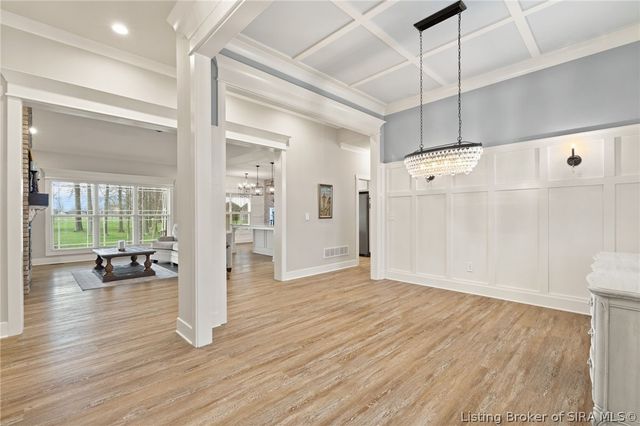 1603 Pine Valley Way, Henryville, IN 47126