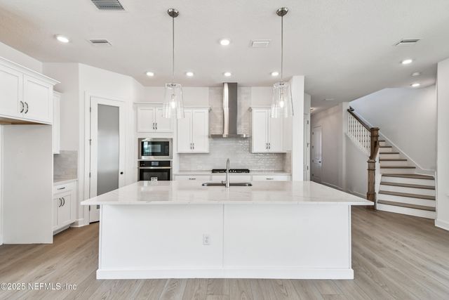 276 SUTTON Drive, Ponte Vedra, FL 32081