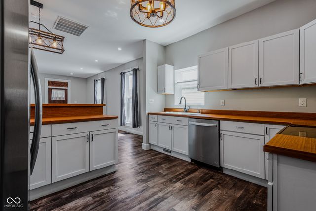 1726 California Street, Columbus, IN 47201